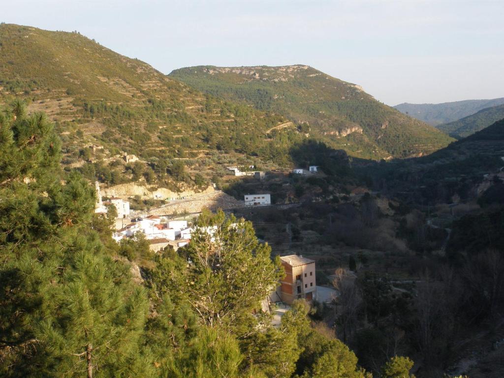Hotel Restaurante Vinas Viejas Fuentes de Ayódar 외부 사진
