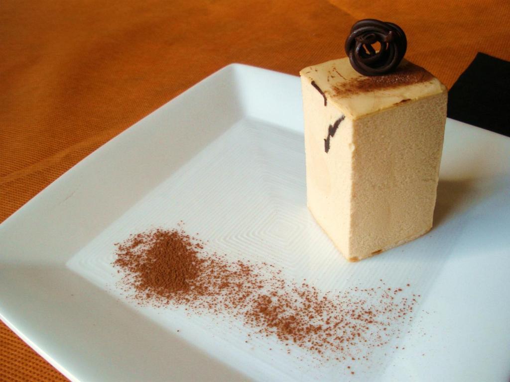Hotel Restaurante Vinas Viejas Fuentes de Ayódar 외부 사진