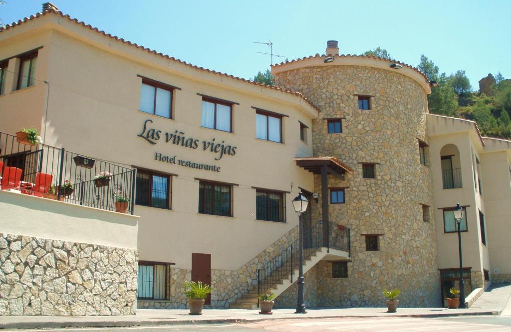 Hotel Restaurante Vinas Viejas Fuentes de Ayódar 외부 사진