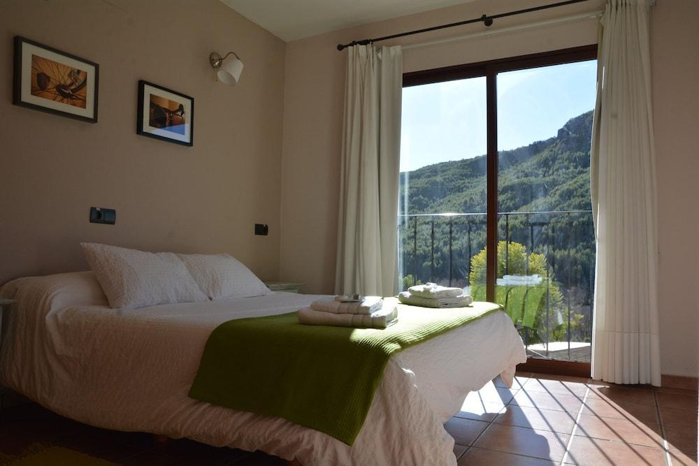 Hotel Restaurante Vinas Viejas Fuentes de Ayódar 외부 사진